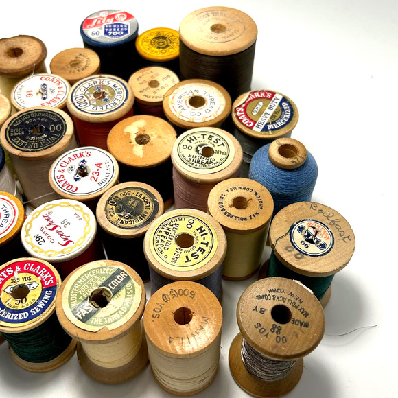 Vintage Thread On Wooden Spools Lot Of 30 - Picture 3 of 12
